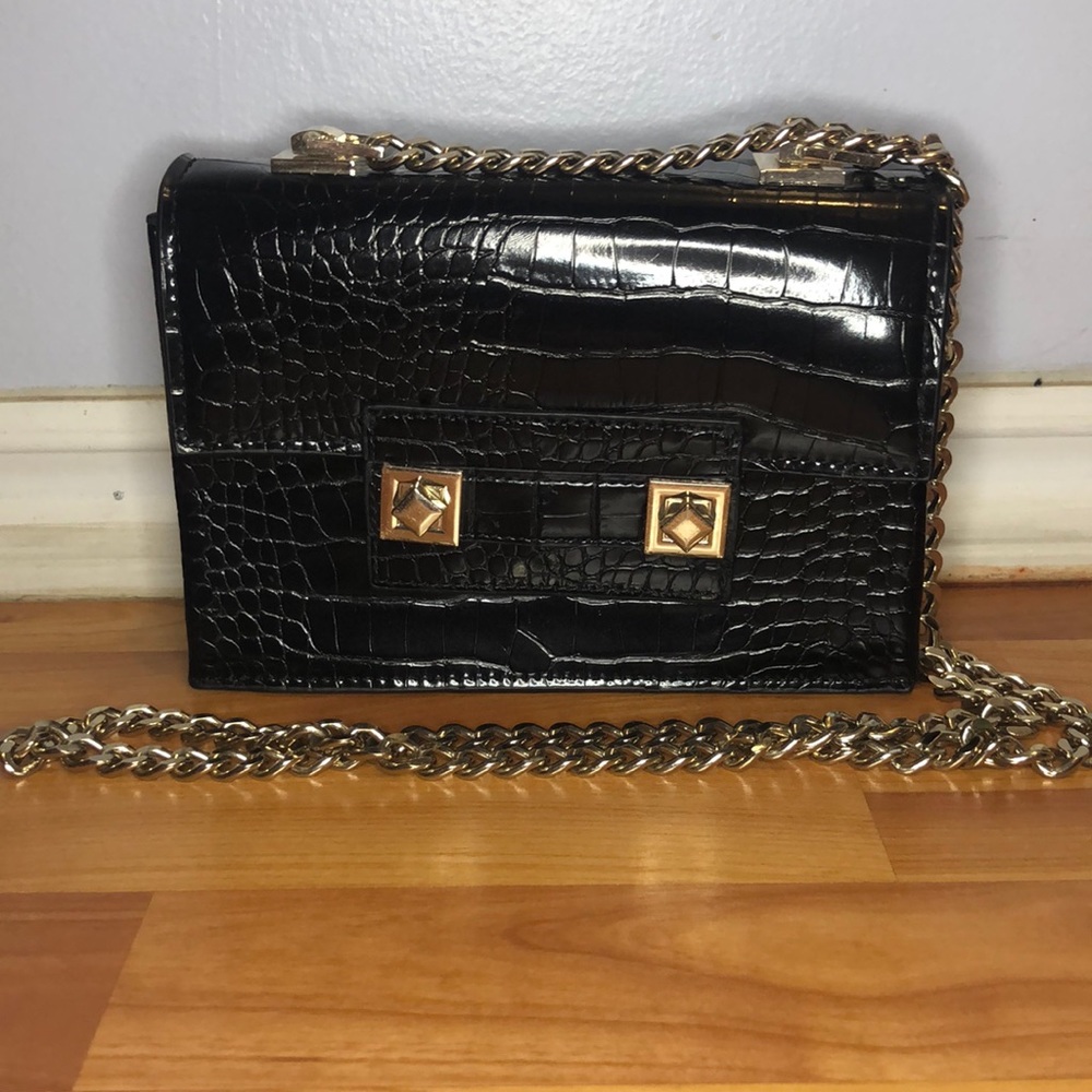 NWOT ZARA | Croc Embossed Synthetic Leather Purse